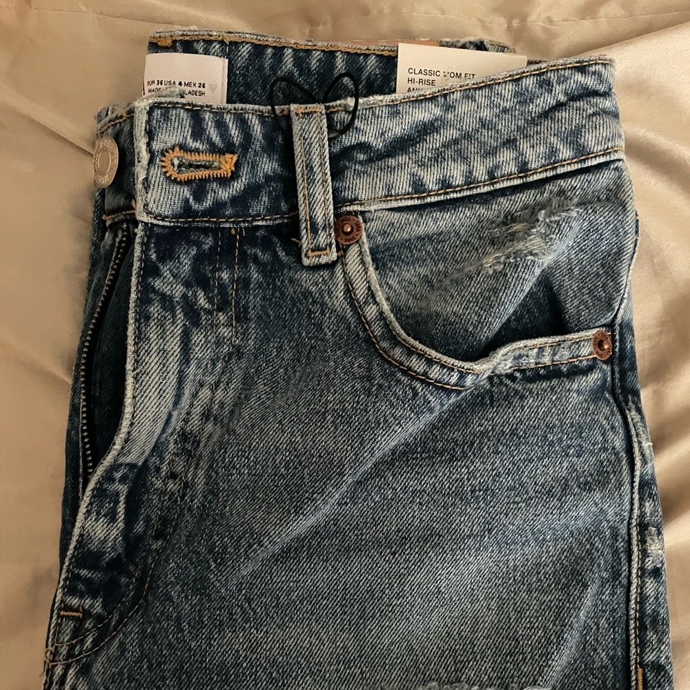 Zara  Classic Mom fit Jeans